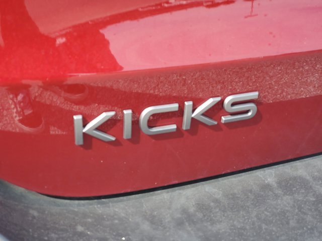 New 2026 Nissan Kicks SV w/ SV Premium Package image 9
