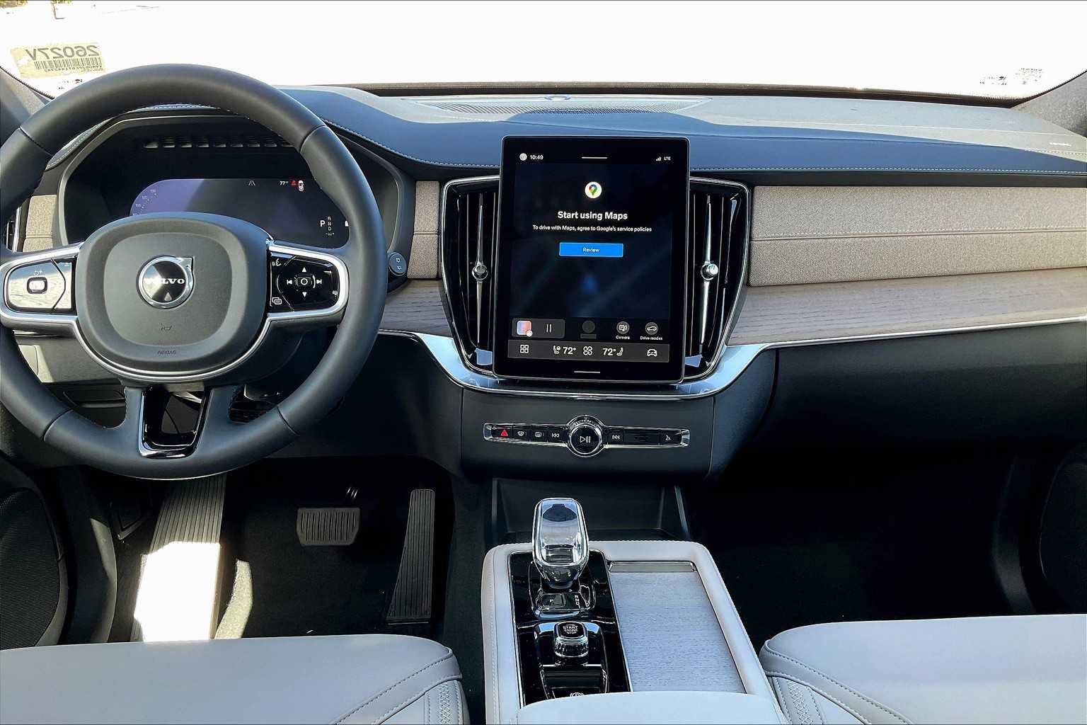 New 2026 Volvo XC90 B6 Plus w/ Protection Package Premier image 9