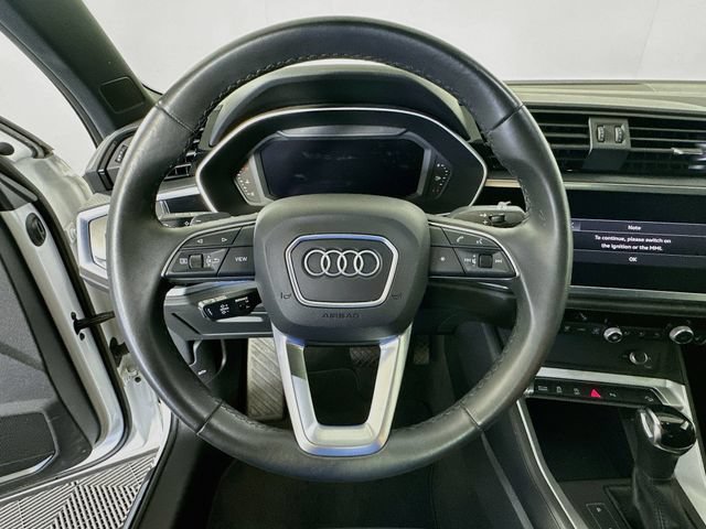 Used 2025 Audi Q3 2.0T Premium AWD/4WD image 13