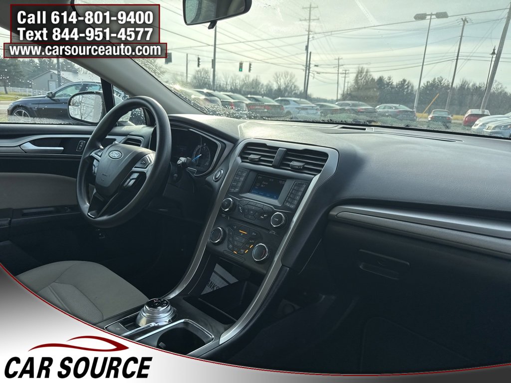 Used 2018 Ford Fusion S image 41