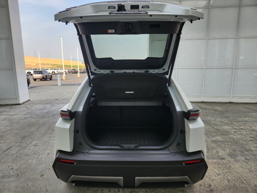 New 2026 Toyota C-HR AWD/4WD image 10