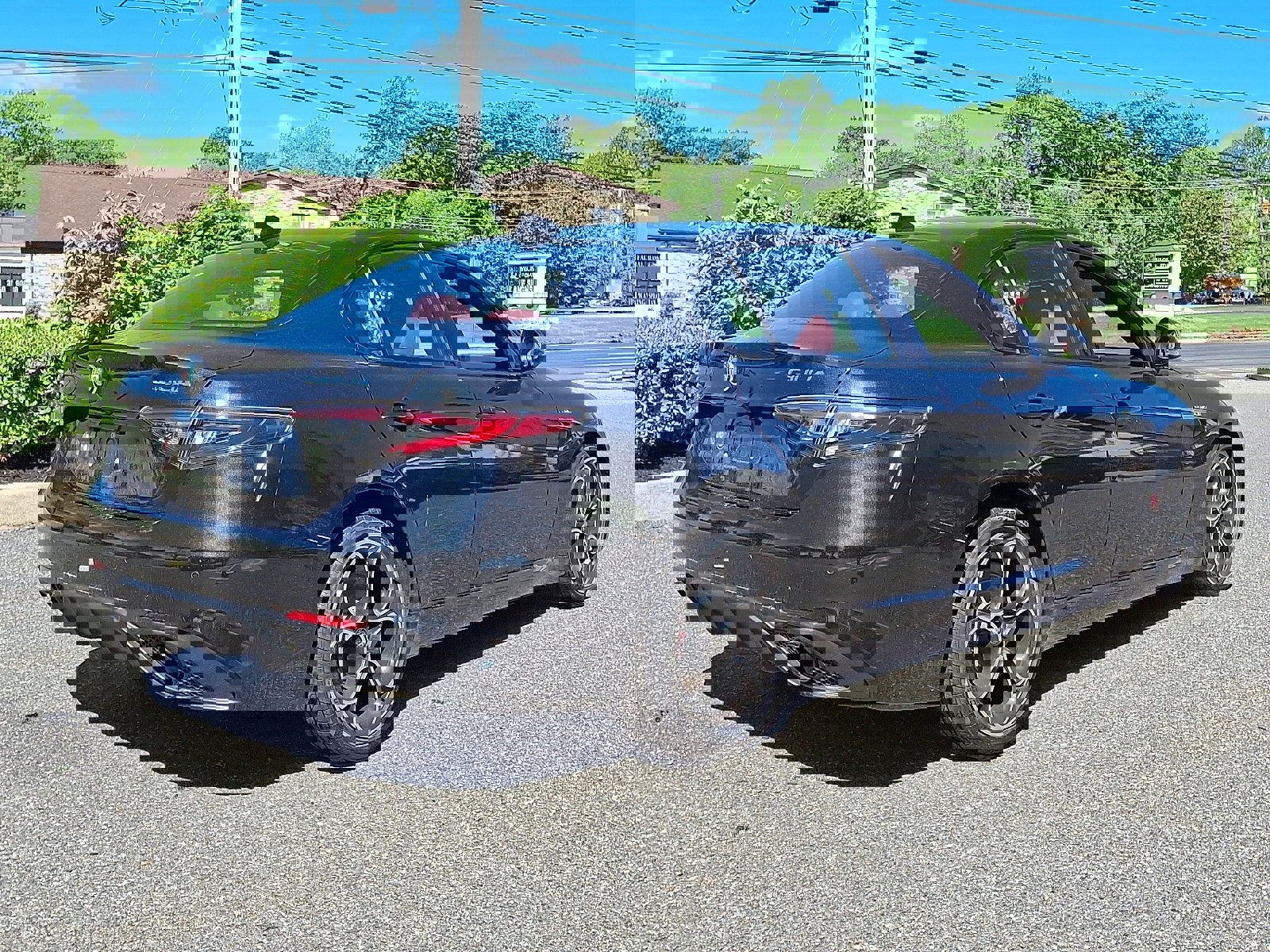 Used 2024 Alfa Romeo Giulia Veloce image 3