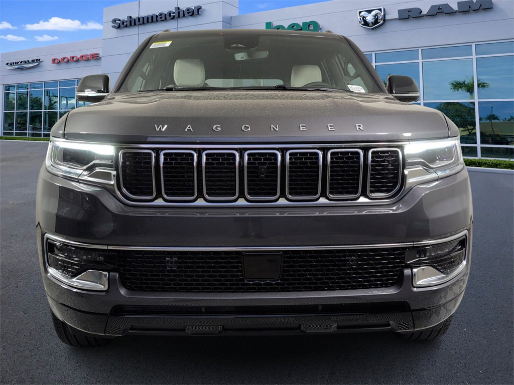 New 2025 Jeep Wagoneer L Series II image 3