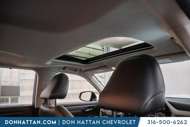 Used 2023 Toyota Highlander XLE image 31