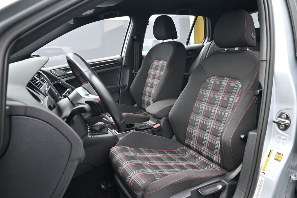 Used 2017 Volkswagen GTI Sport FWD image 20