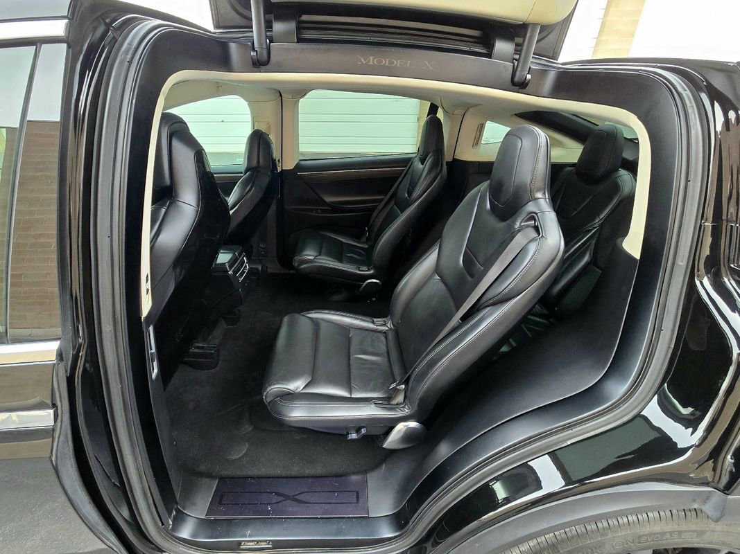 Used 2016 Tesla Model X 90D AWD/4WD image 27