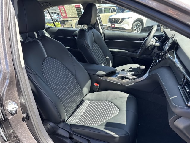 Used 2024 Toyota Camry SE FWD image 25