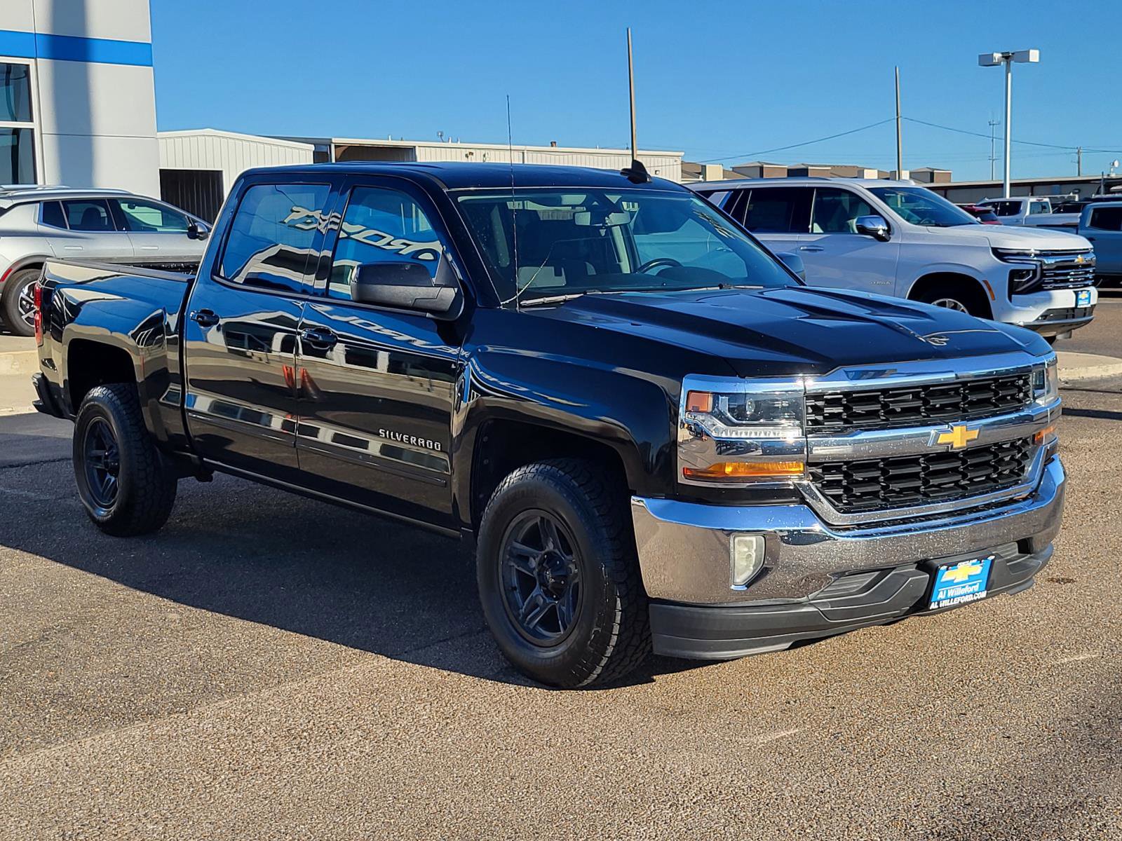 Used 2018 Chevrolet Silverado 1500 LT w/ All Star Edition image 7