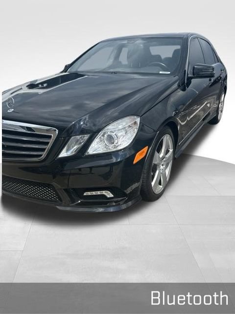 Used 2011 Mercedes-Benz E 350 4MATIC Sedan image 3