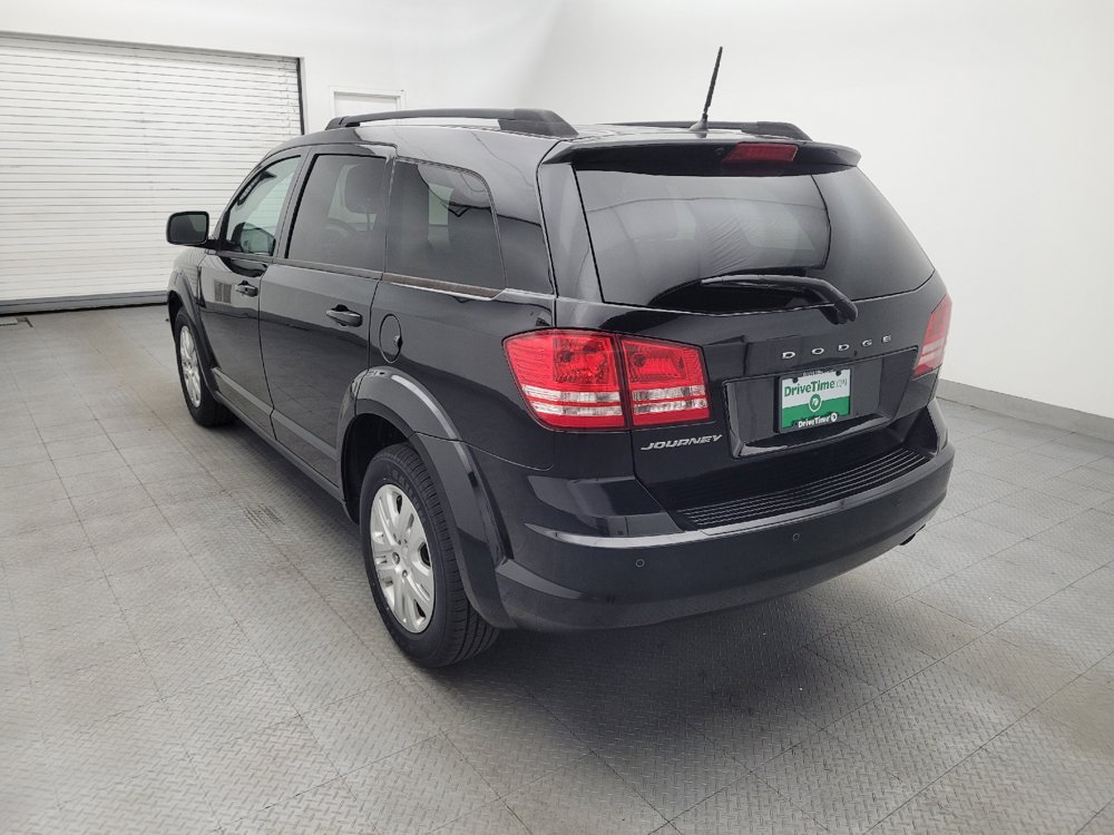 Used 2020 Dodge Journey SE FWD image 5