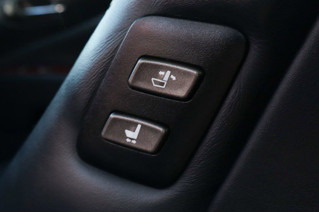 Used 2008 Lexus LS 460 image 20