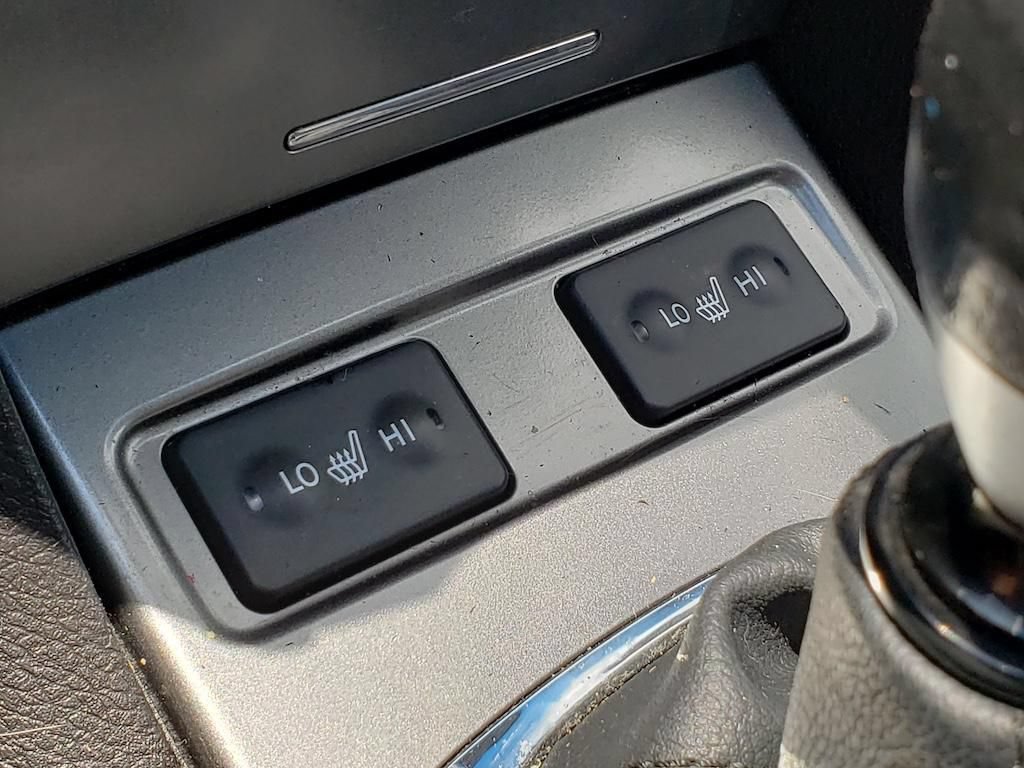 Used 2013 Acura ILX w/ Premium Package FWD image 22