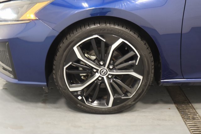 Used 2024 Nissan Altima 2.5 SR image 23