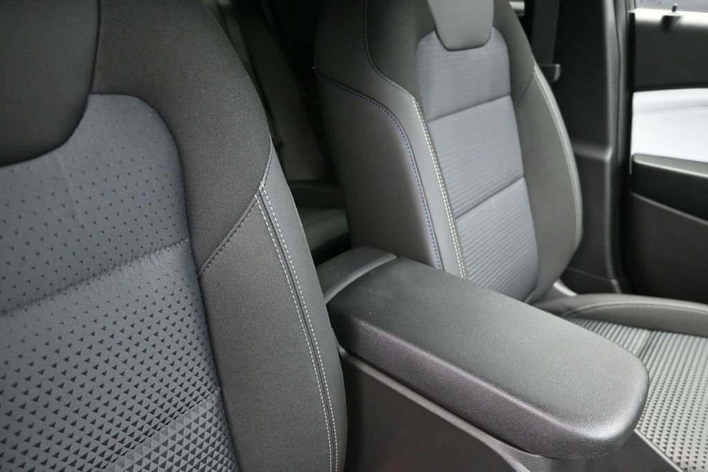 New 2026 Chevrolet Trax LT w/ LT Convenience Package FWD image 25