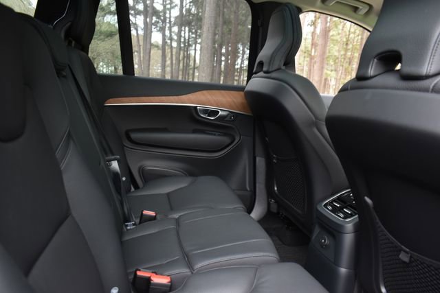 New 2024 Volvo XC90 T8 Plus w/ Protection Package Premier image 24