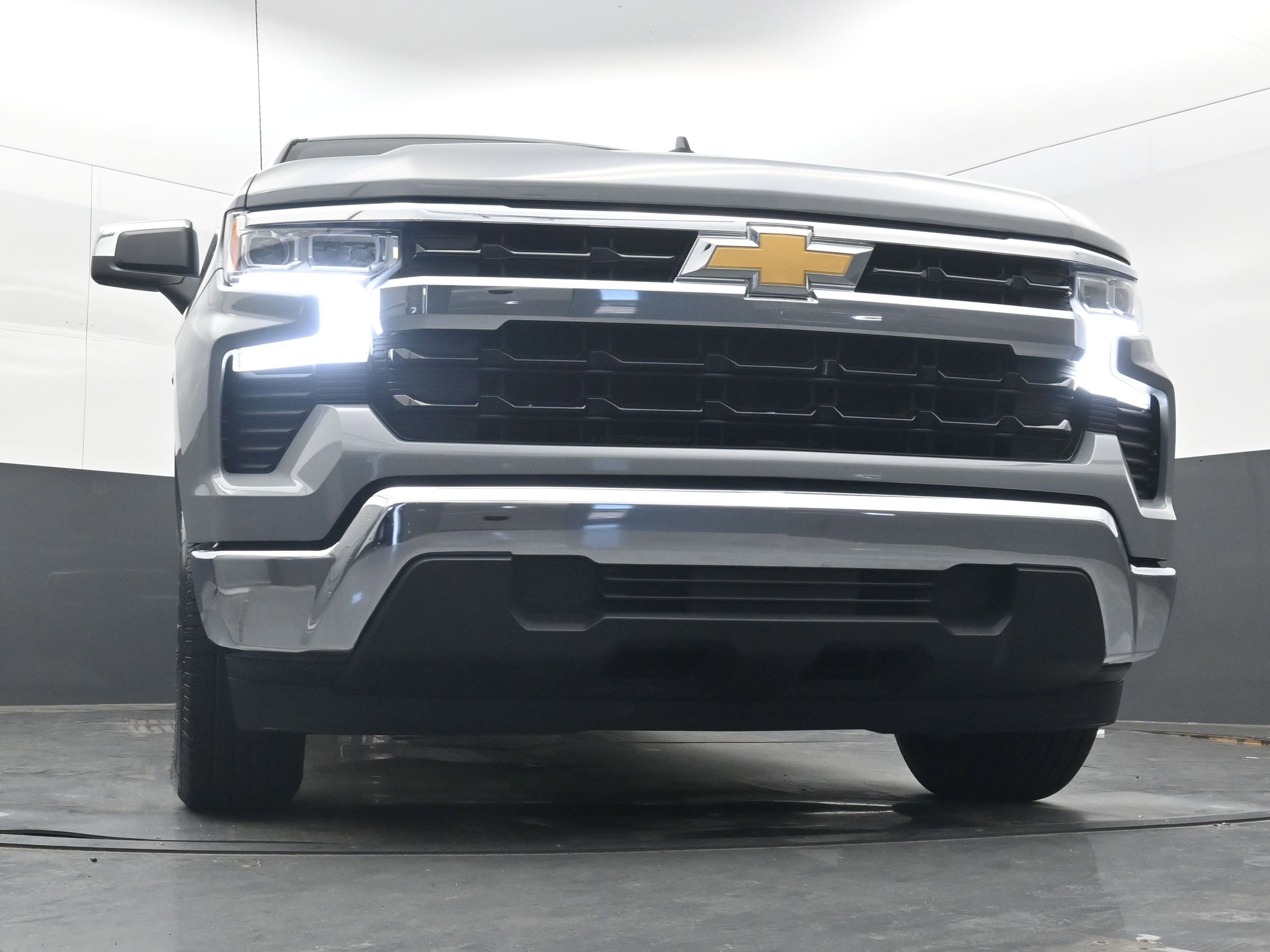 Used 2024 Chevrolet Silverado 1500 LT w/ Protection Package image 23