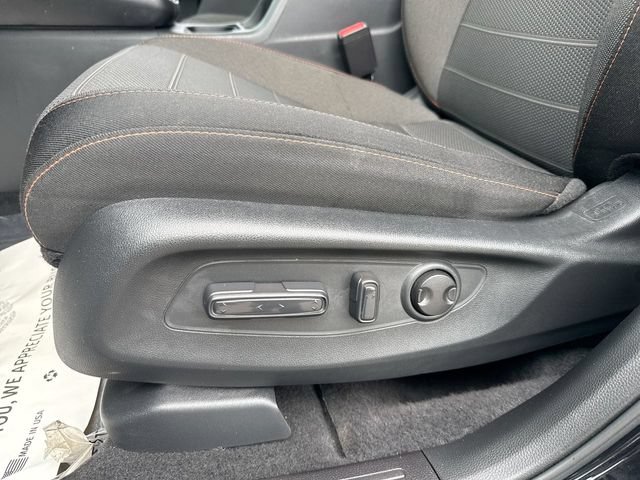 Used 2025 Honda CR-V Sport image 12