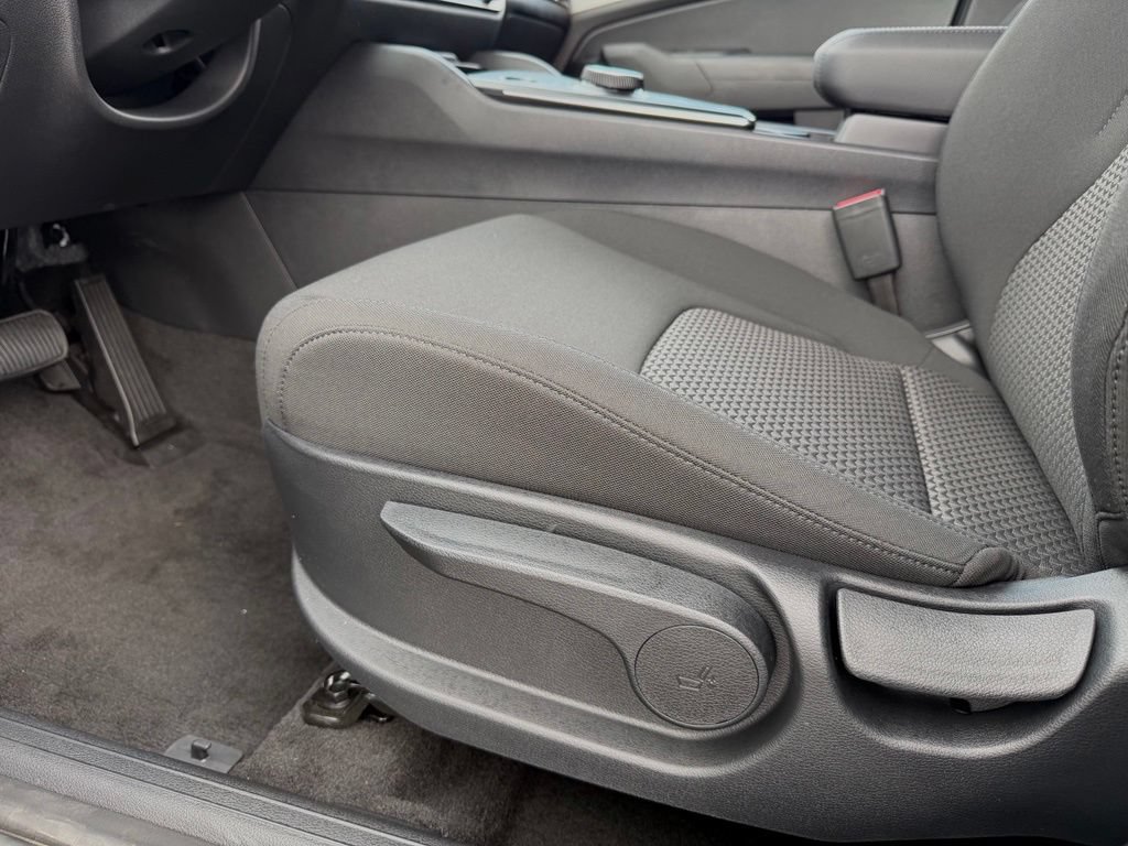 New 2026 Kia Sportage LX w/ LX Convenience Package FWD image 13