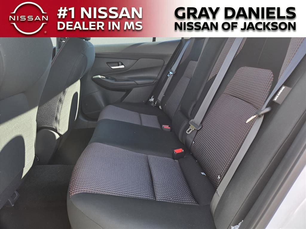 New 2026 Nissan Sentra SR image 12