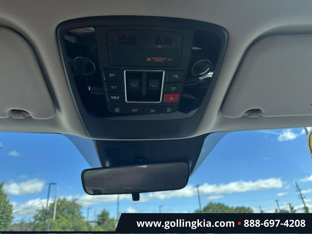 Certified 2026 Kia Carnival SX w/ SX Dark Edition Package FWD image 31