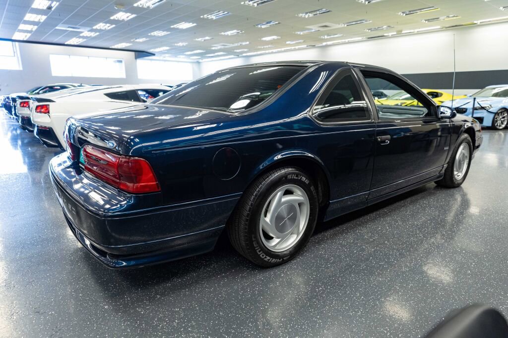 Used 1992 Ford Thunderbird Super image 5
