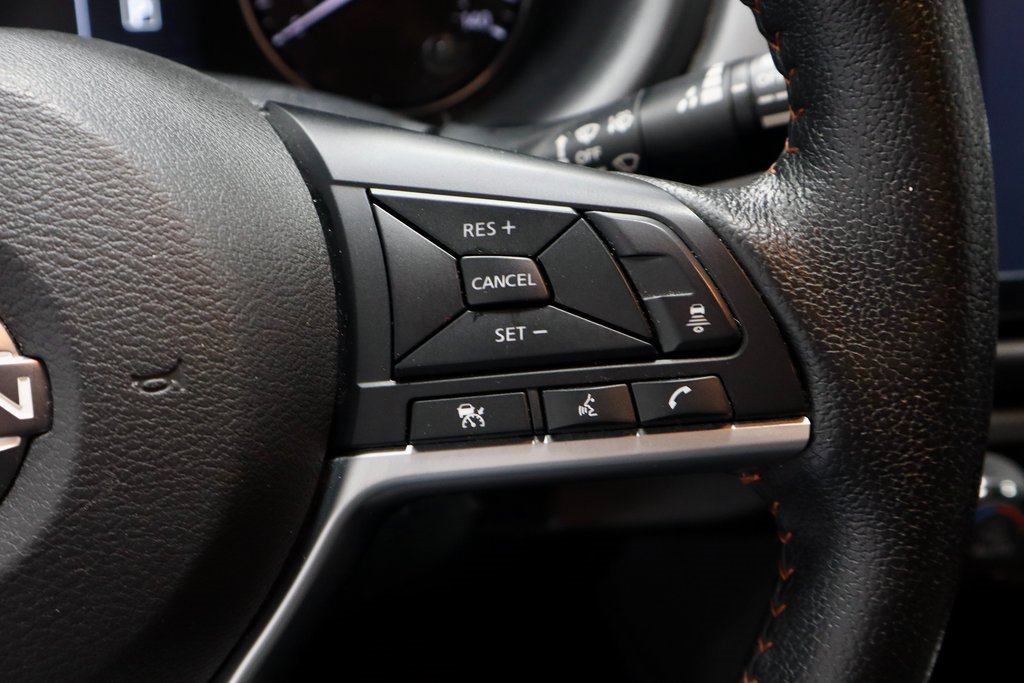 Certified 2023 Nissan Kicks SR w/ SR Premium Package image 31