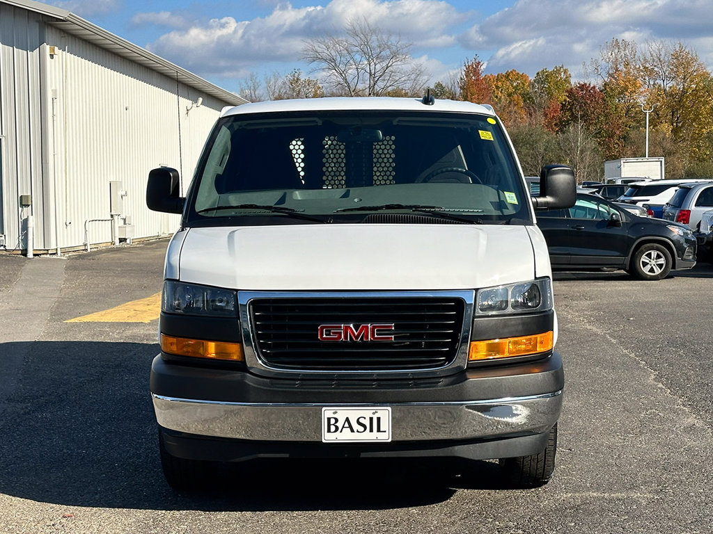Used 2025 GMC Savana 2500 w/ Driver Convenience Package RWD image 9
