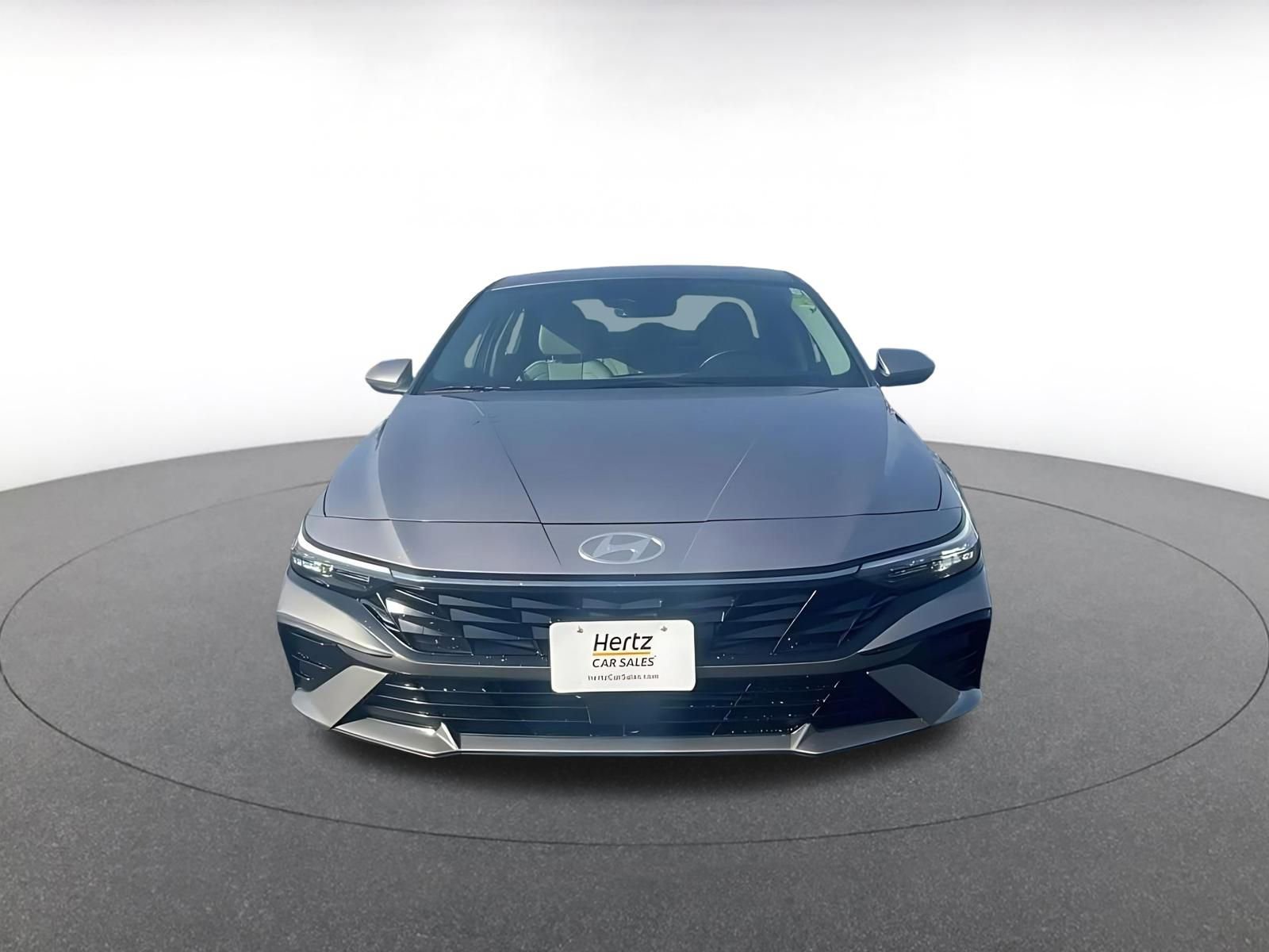 Used 2025 Hyundai Elantra Limited image 4