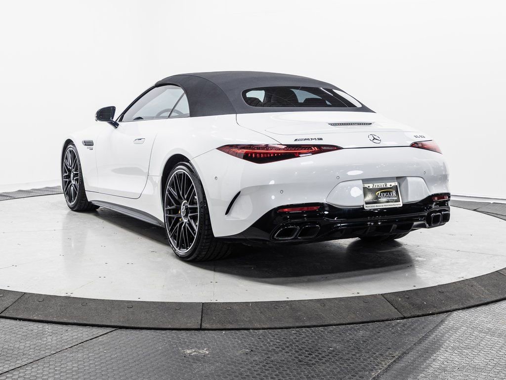 Used 2022 Mercedes-Benz SL 55 AMG 4MATIC w/ Driver Assistance Package image 30
