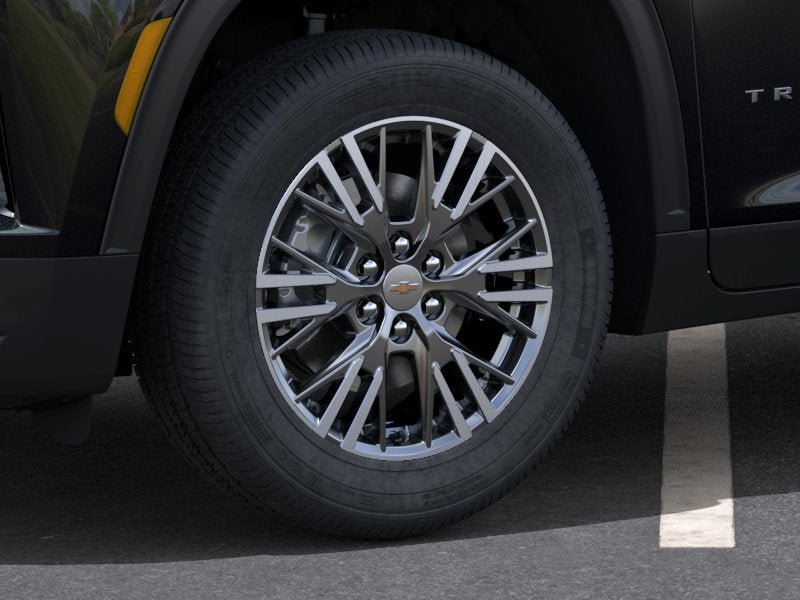 New 2026 Chevrolet Traverse LT w/ LPO, Floor Liner Package FWD image 33