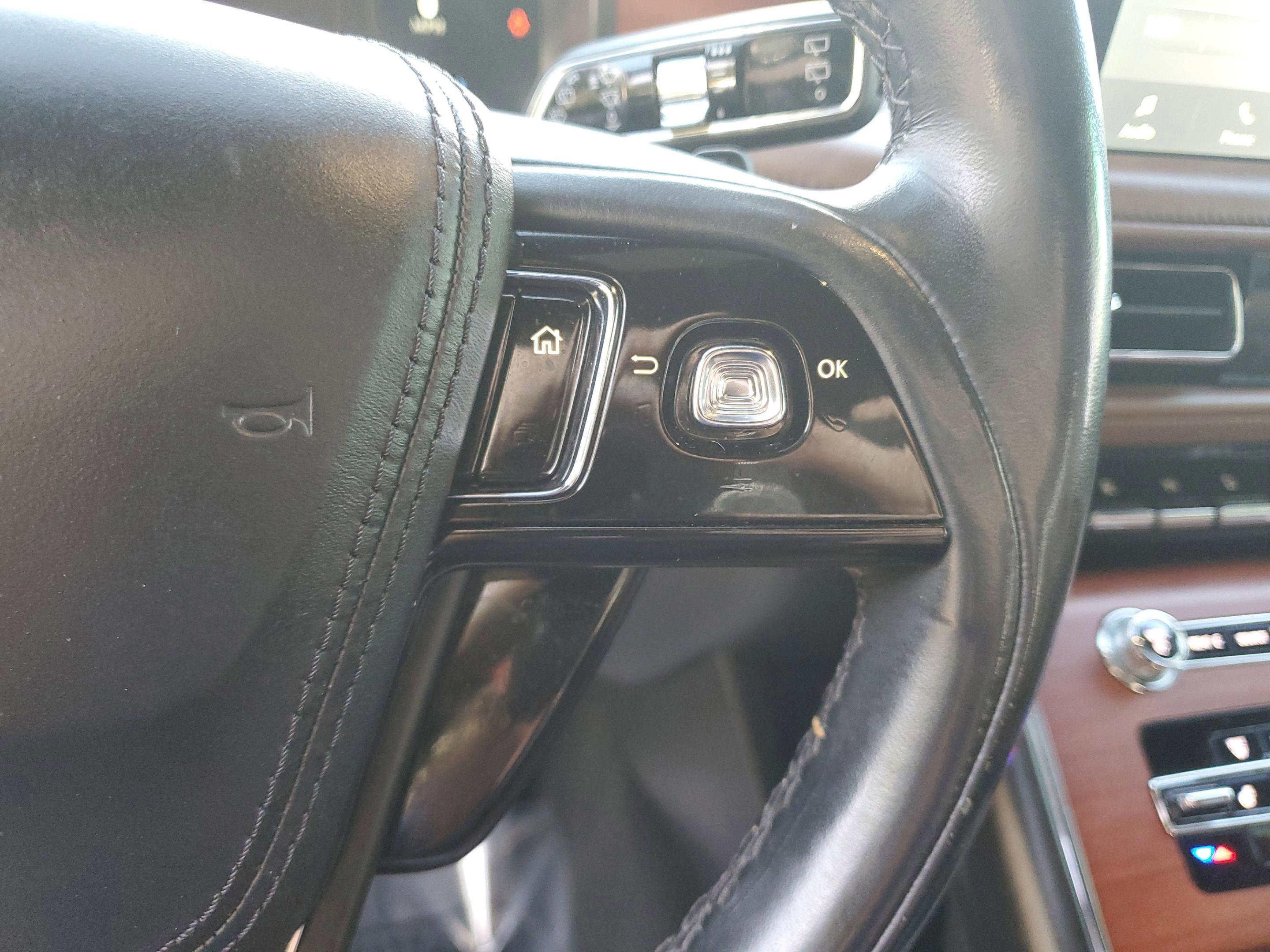 Used 2021 Lincoln Aviator Grand Touring w/ Equipment Group 302A image 27