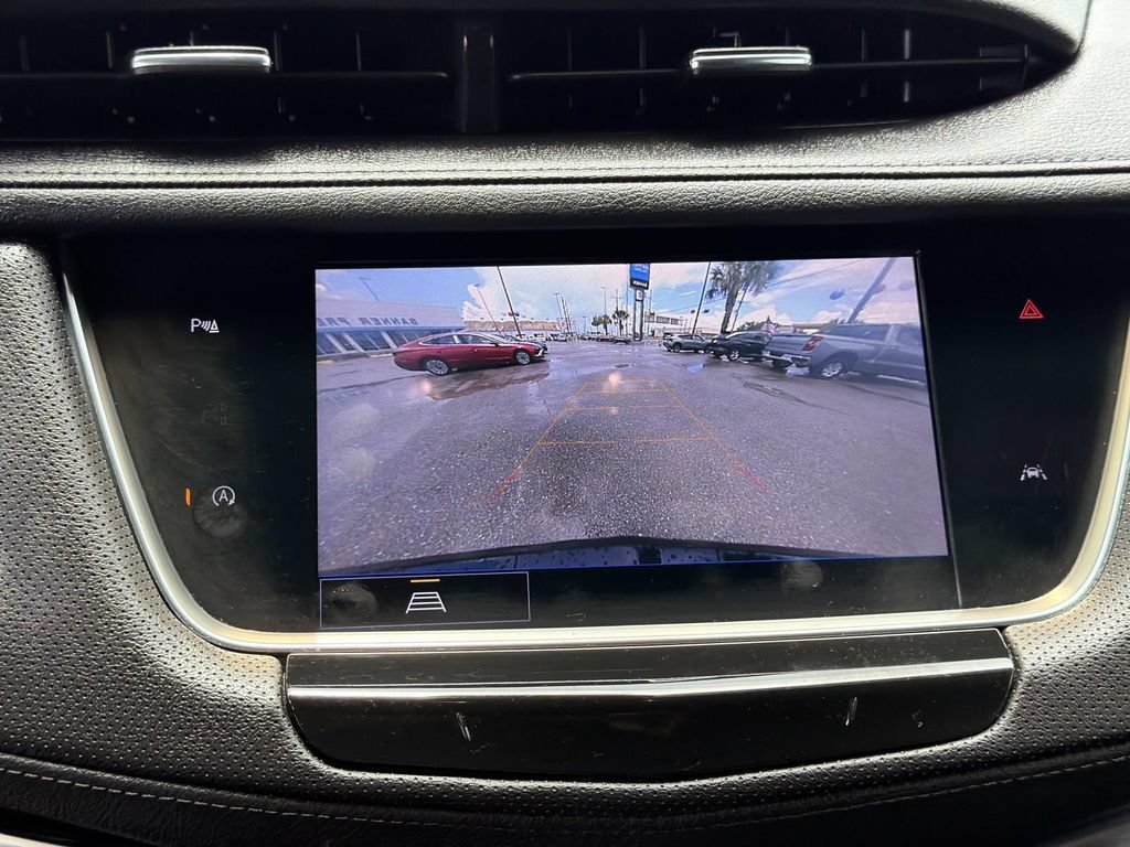 Used 2022 Cadillac XT6 Luxury FWD image 27