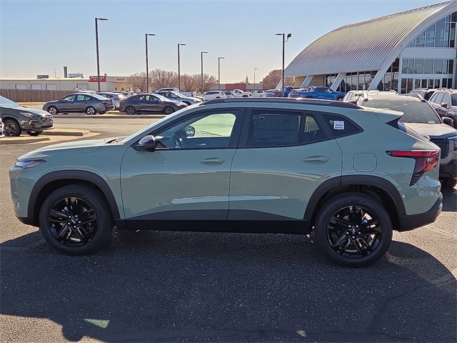 New 2026 Chevrolet Trax ACTIV w/ Driver Confidence Package image 2