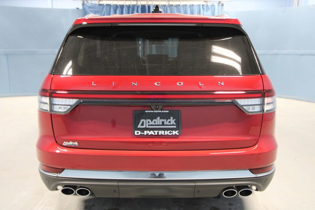 Used 2026 Lincoln Aviator AWD image 33