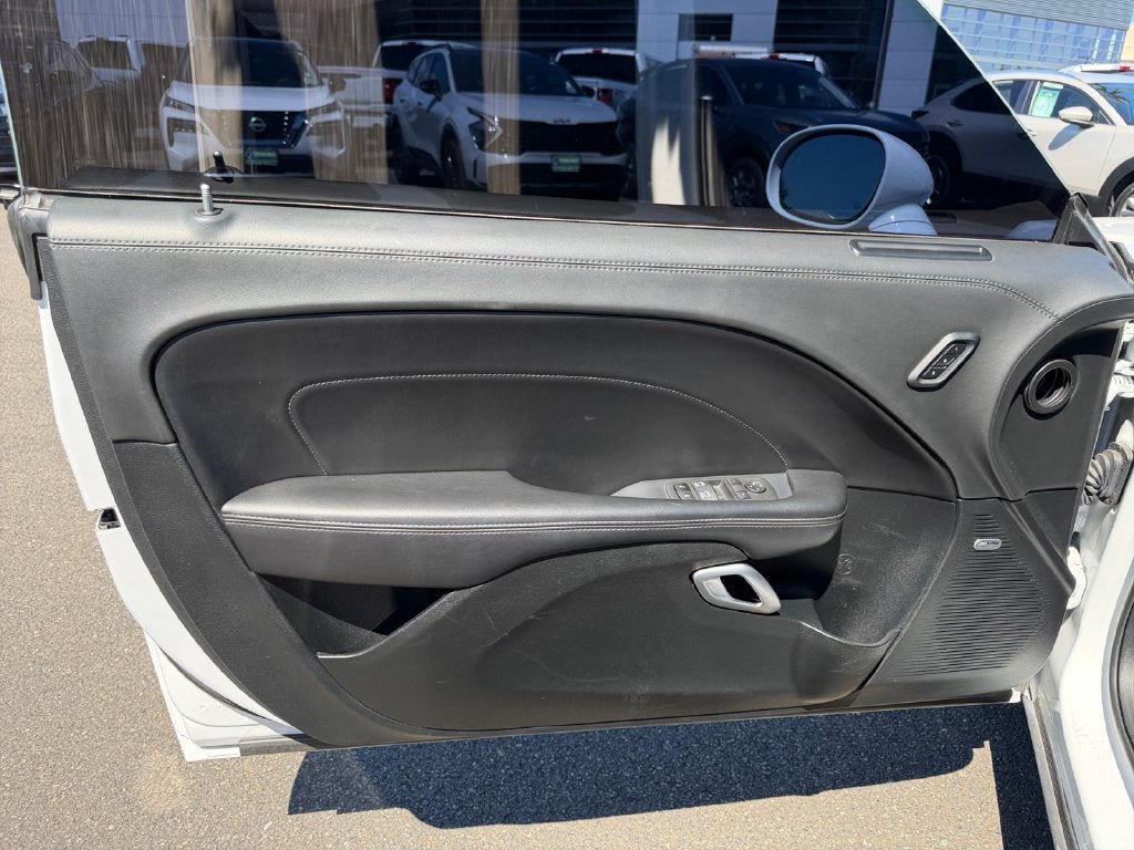 Used 2022 Dodge Challenger R/T w/ Plus Package RWD image 21