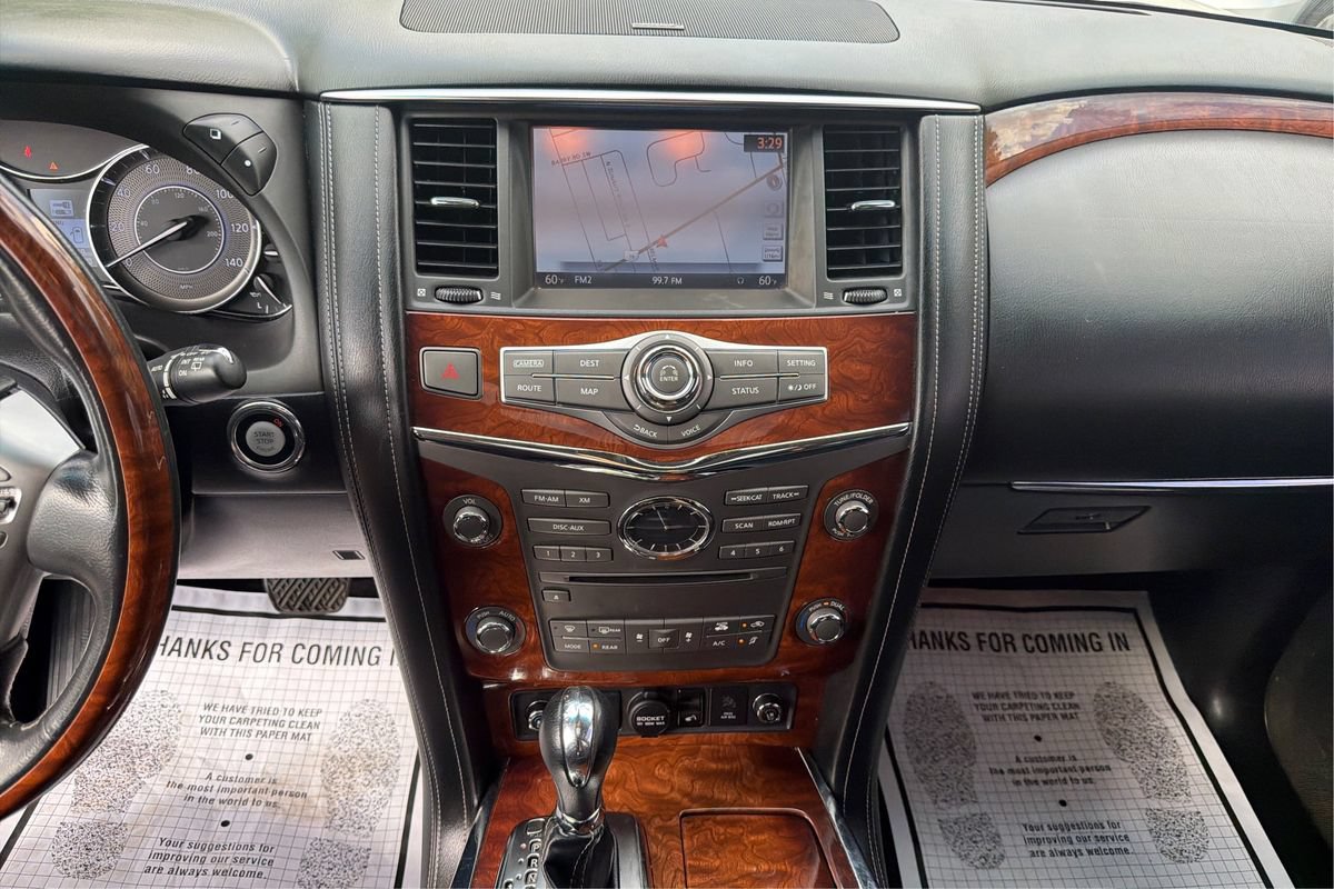 Used 2015 INFINITI QX80 4WD w/ Deluxe Technology Package image 13
