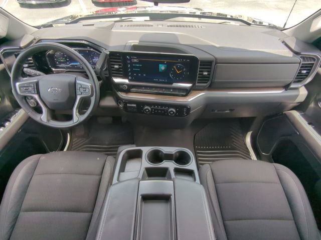 Used 2023 Chevrolet Silverado 1500 RST AWD/4WD image 17