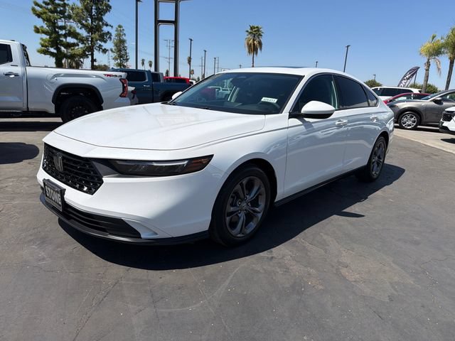 Used 2024 Honda Accord EX image 3