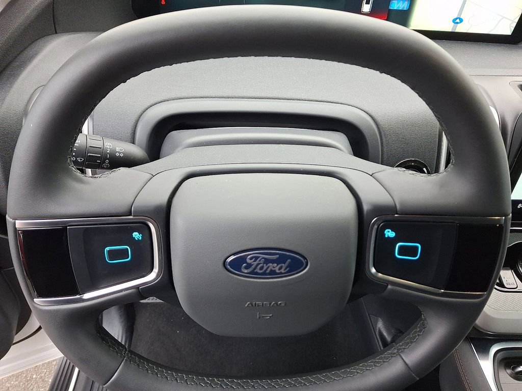 Certified 2025 Ford Expedition Max Active image 20