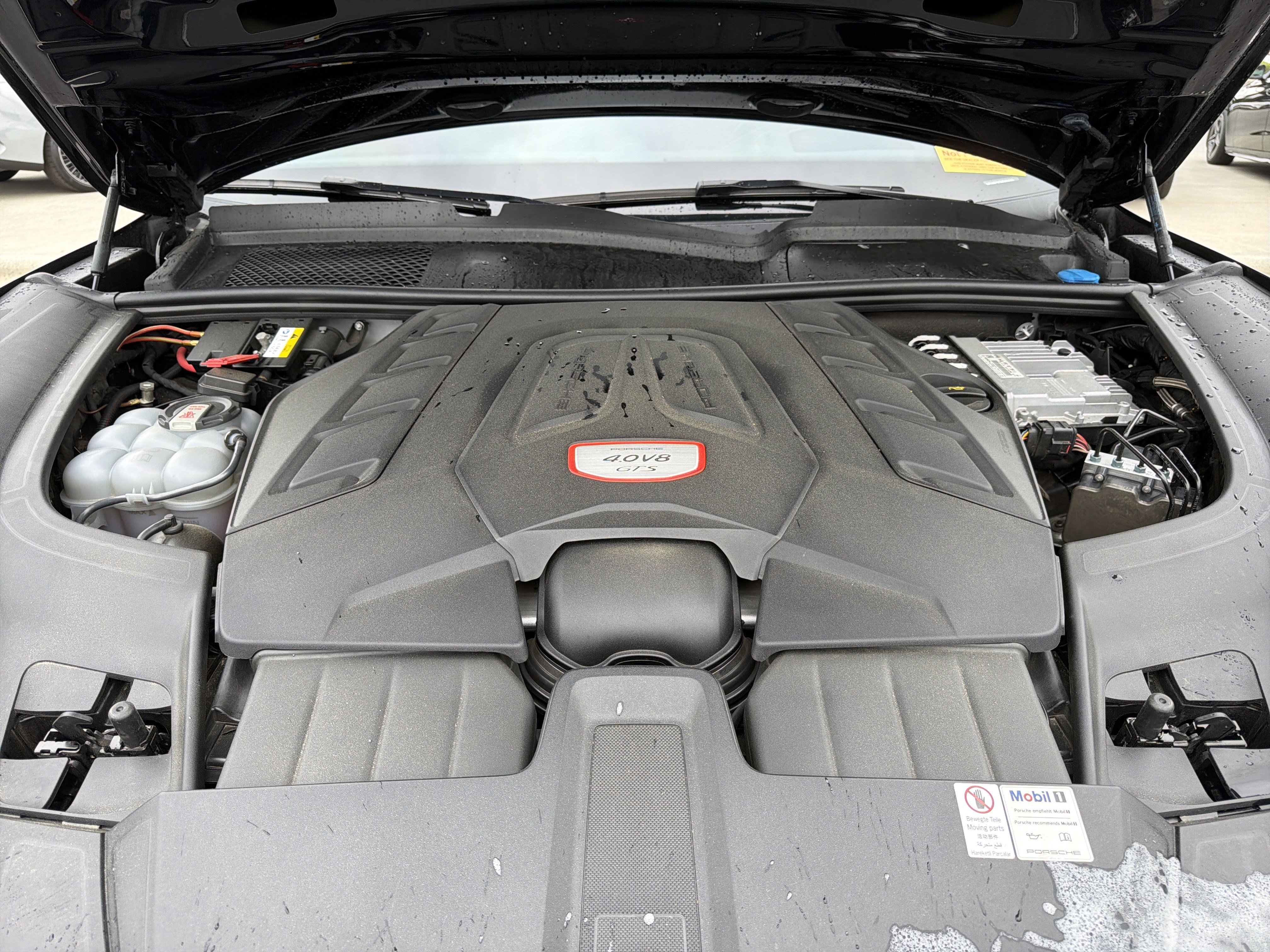 Used 2021 Porsche Cayenne GTS AWD/4WD image 36