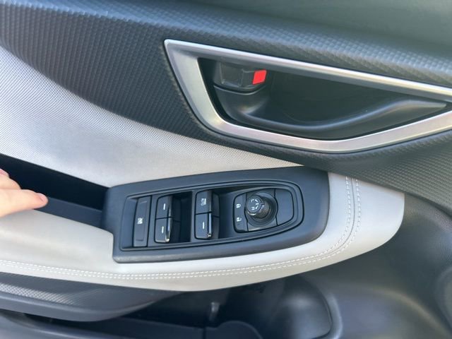 Used 2022 Subaru Forester Base image 12