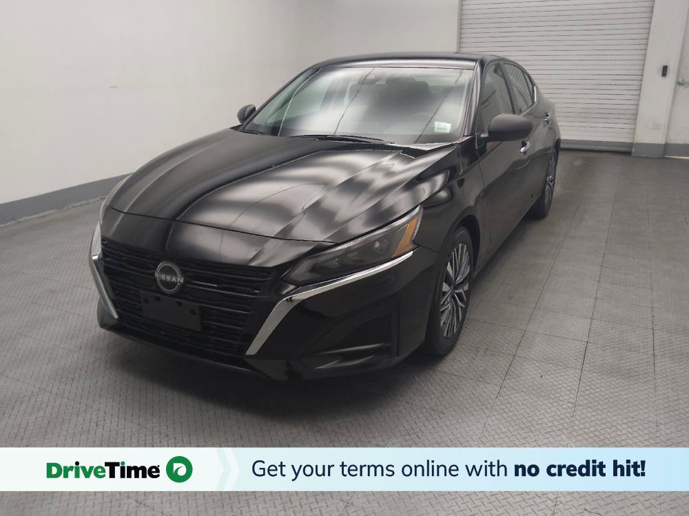 Used 2024 Nissan Altima 2.5 SV FWD image 1
