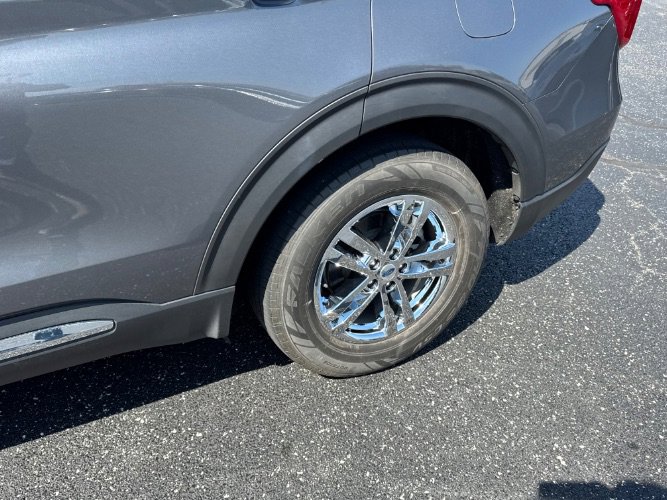 Used 2021 Ford Explorer XLT w/ Equipment Group 202A image 20