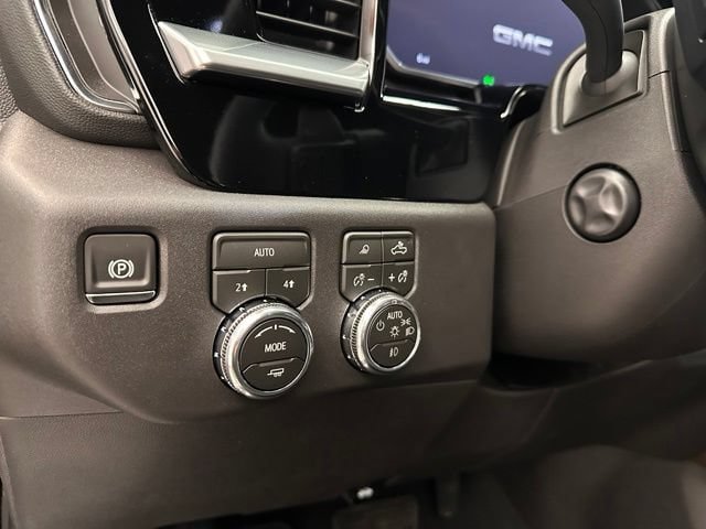 New 2026 GMC Sierra 1500 SLT w/ SLT Premium Plus Package AWD/4WD image 15