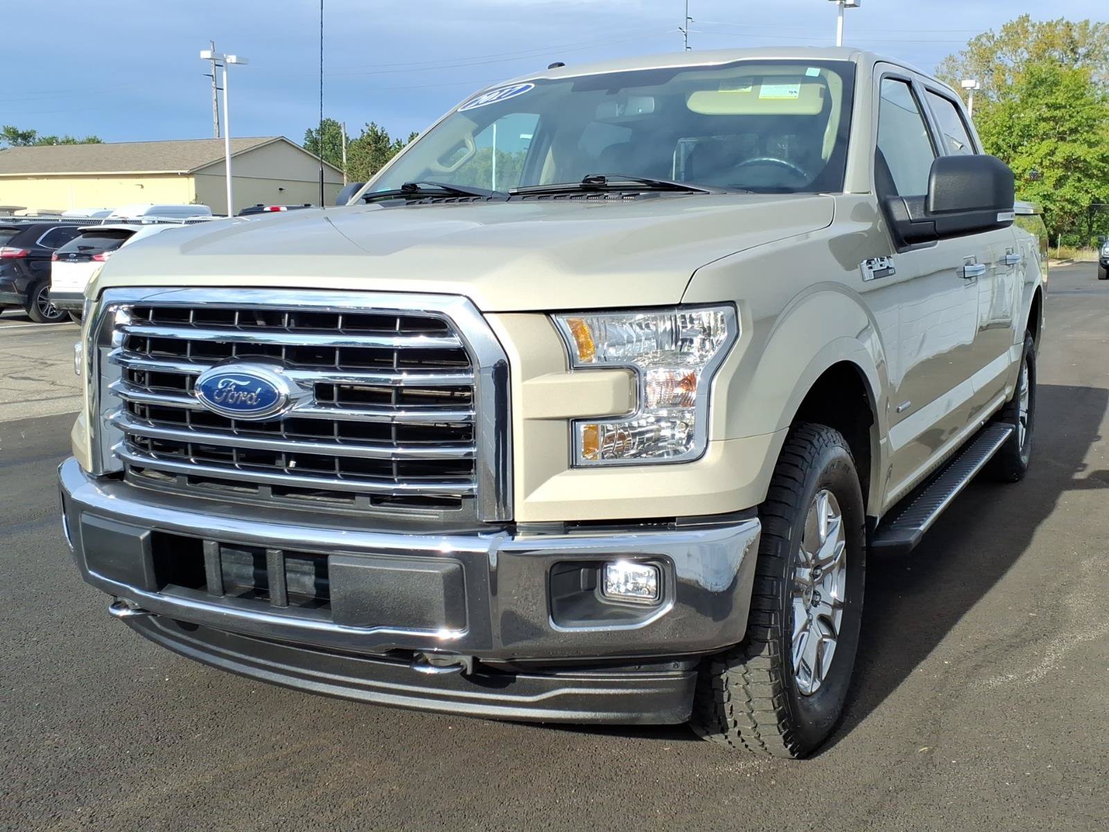Used 2017 Ford F150 XLT w/ Equipment Group 302A Luxury AWD/4WD image 3