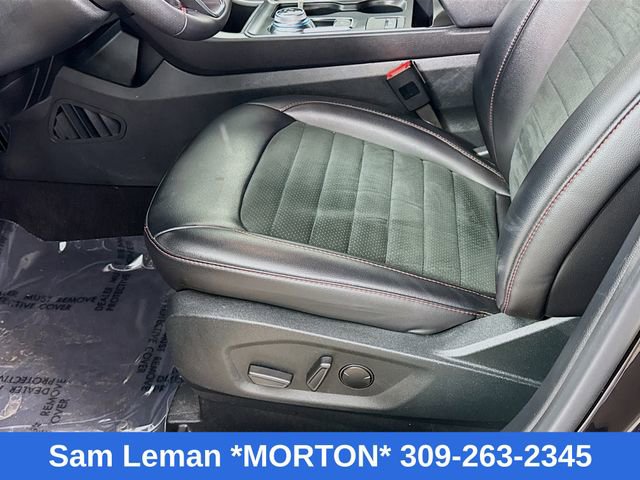 Used 2022 Ford Edge ST-Line image 19