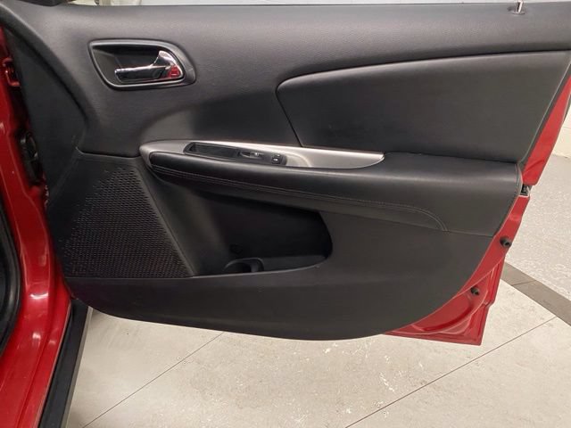 Used 2015 Dodge Journey American Value Package w/ Flexible Seating Group FWD image 26