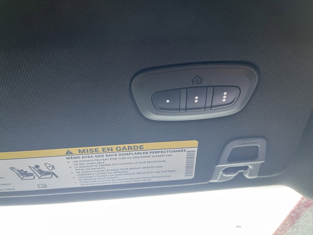 Used 2021 Jeep Grand Cherokee L Overland w/ Advanced Protech Group III image 38