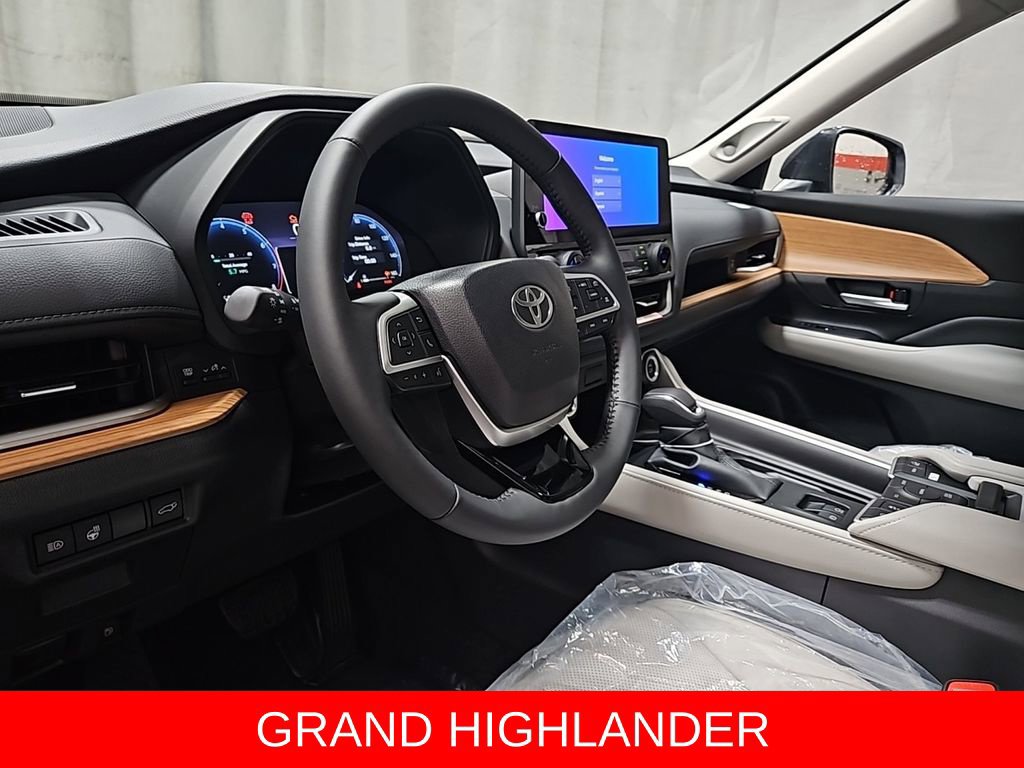 New 2026 Toyota Grand Highlander AWD image 16