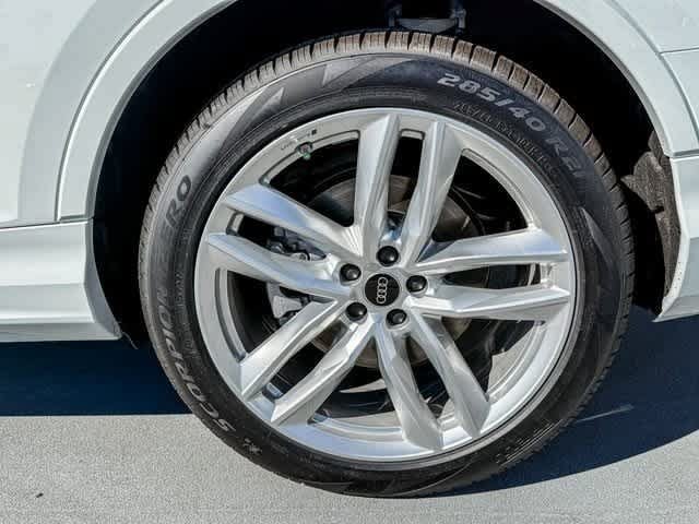Certified 2025 Audi Q7 3.0T Premium Plus w/ Premium Plus Package AWD/4WD image 8
